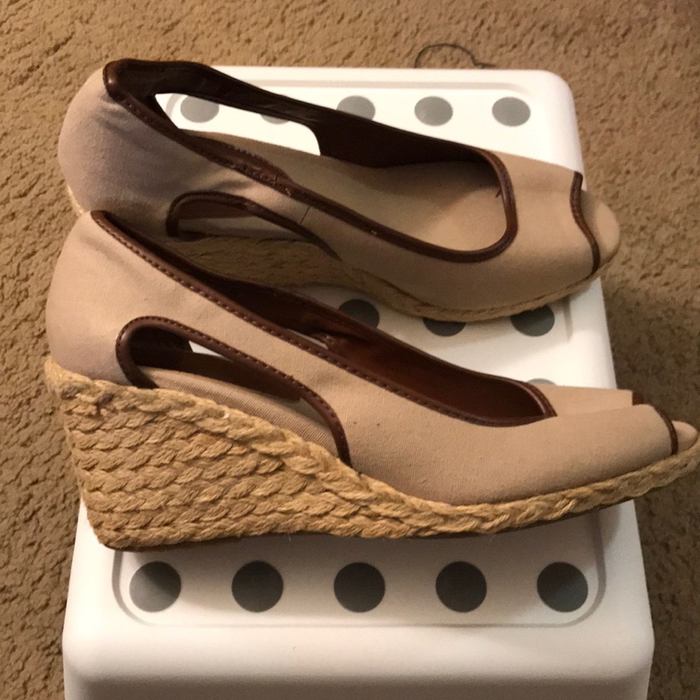Wedges - Picture 2 of 2